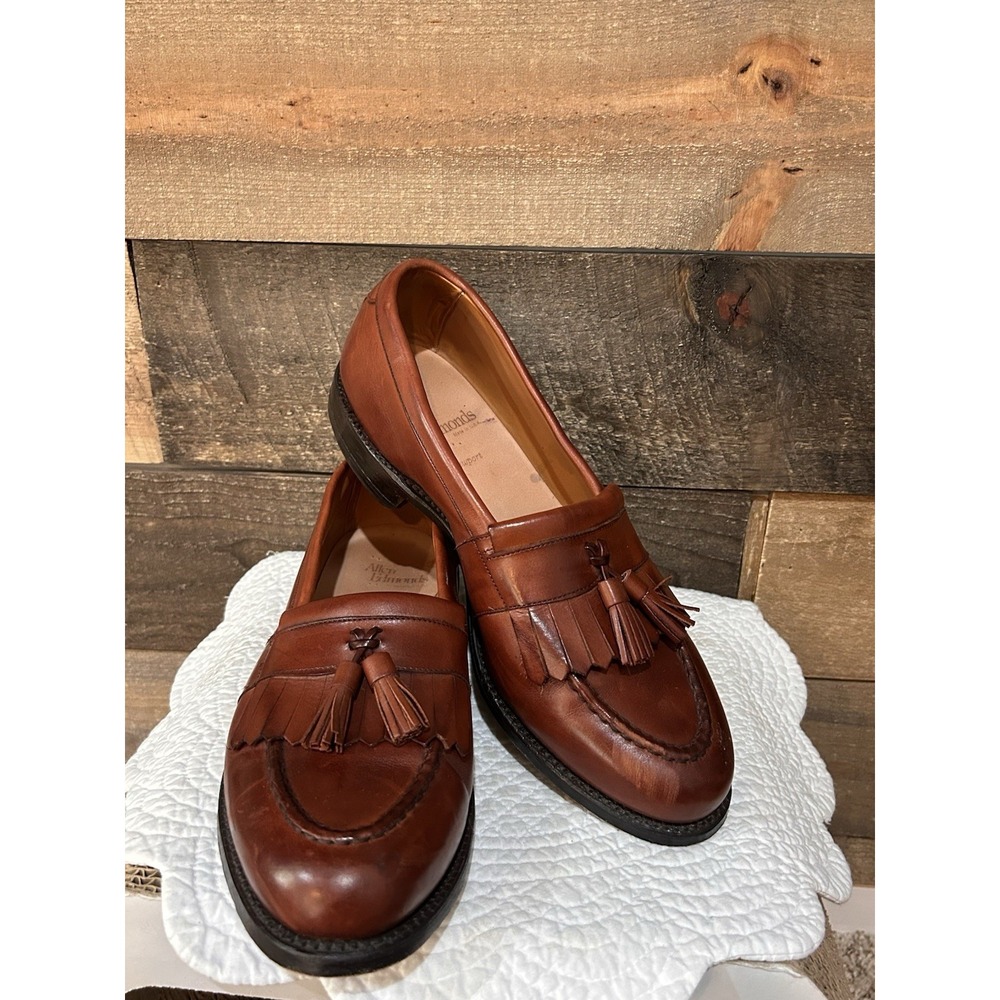 Allen Edmonds Newport Mens 10 D Brown Leather Kiltie Tassel Loafers USA